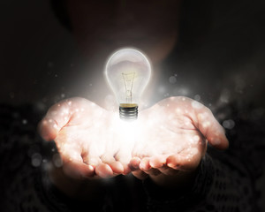 不配倒车雷达的汽车可以自己装一个雷达吗？