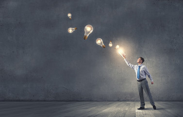 杰德5AT和CVT哪个好