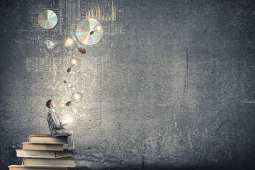 校园暴力事件成两会热议话题 代表委员有话说